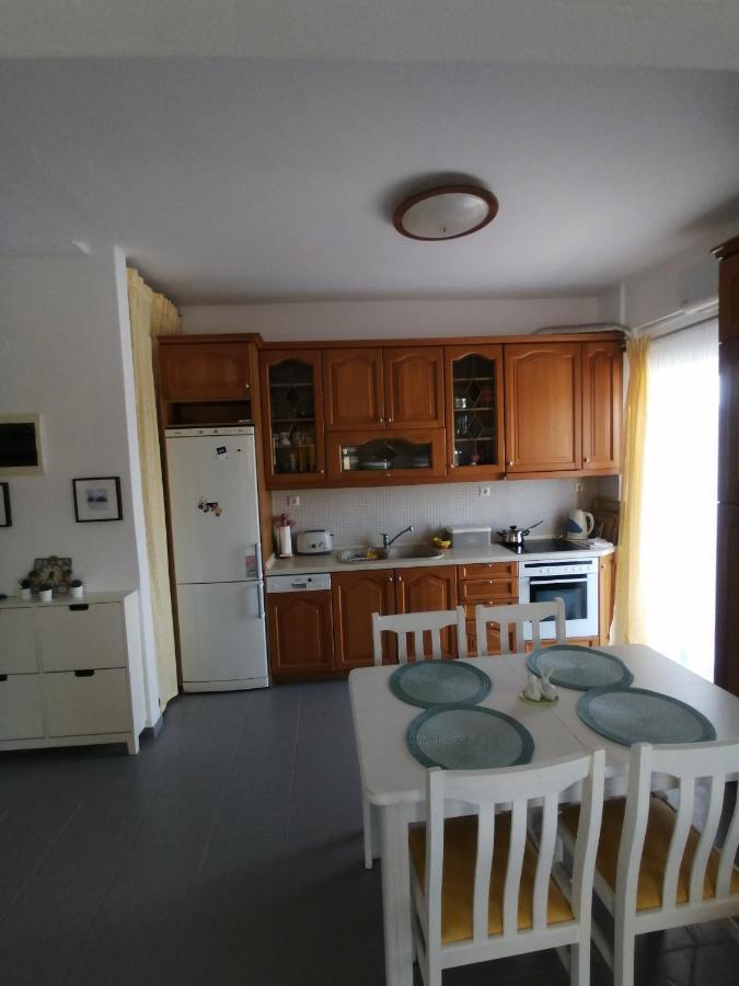 Elef Apartment Paralia Dionysiou Ngoại thất bức ảnh