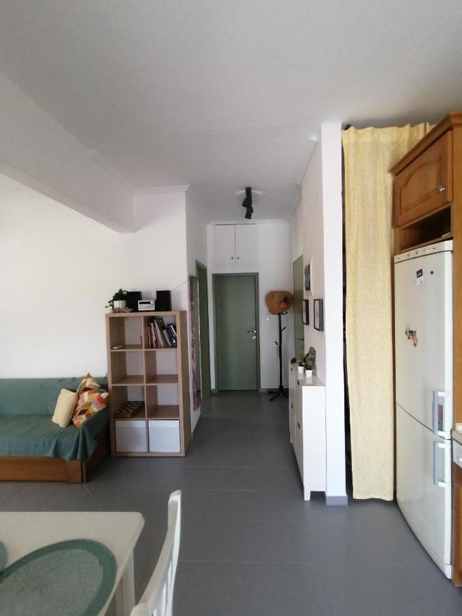 Elef Apartment Paralia Dionysiou Ngoại thất bức ảnh