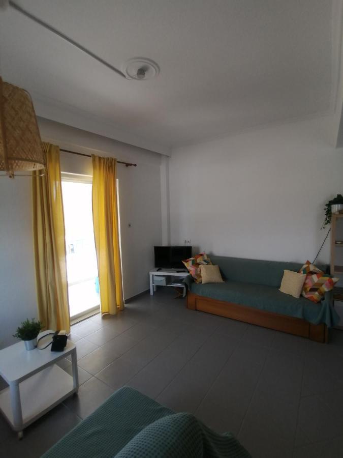 Elef Apartment Paralia Dionysiou Ngoại thất bức ảnh