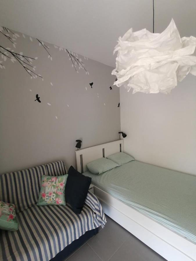 Elef Apartment Paralia Dionysiou Ngoại thất bức ảnh