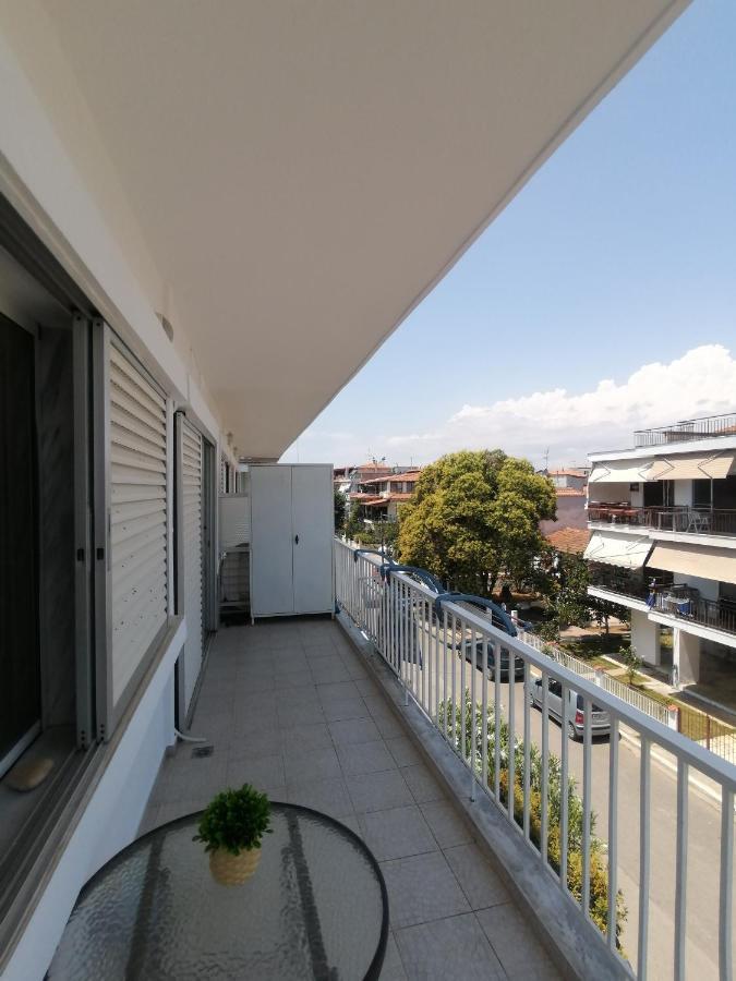 Elef Apartment Paralia Dionysiou Ngoại thất bức ảnh